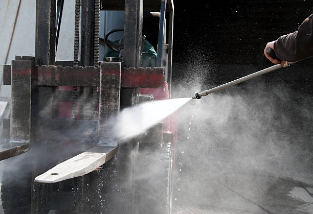 Best Machinery and Equipment Cleaning  in Braddock Hills, PA